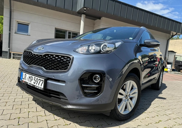 Kia Sportage cena 65777 przebieg: 158000, rok produkcji 2016 z Nysa małe 667